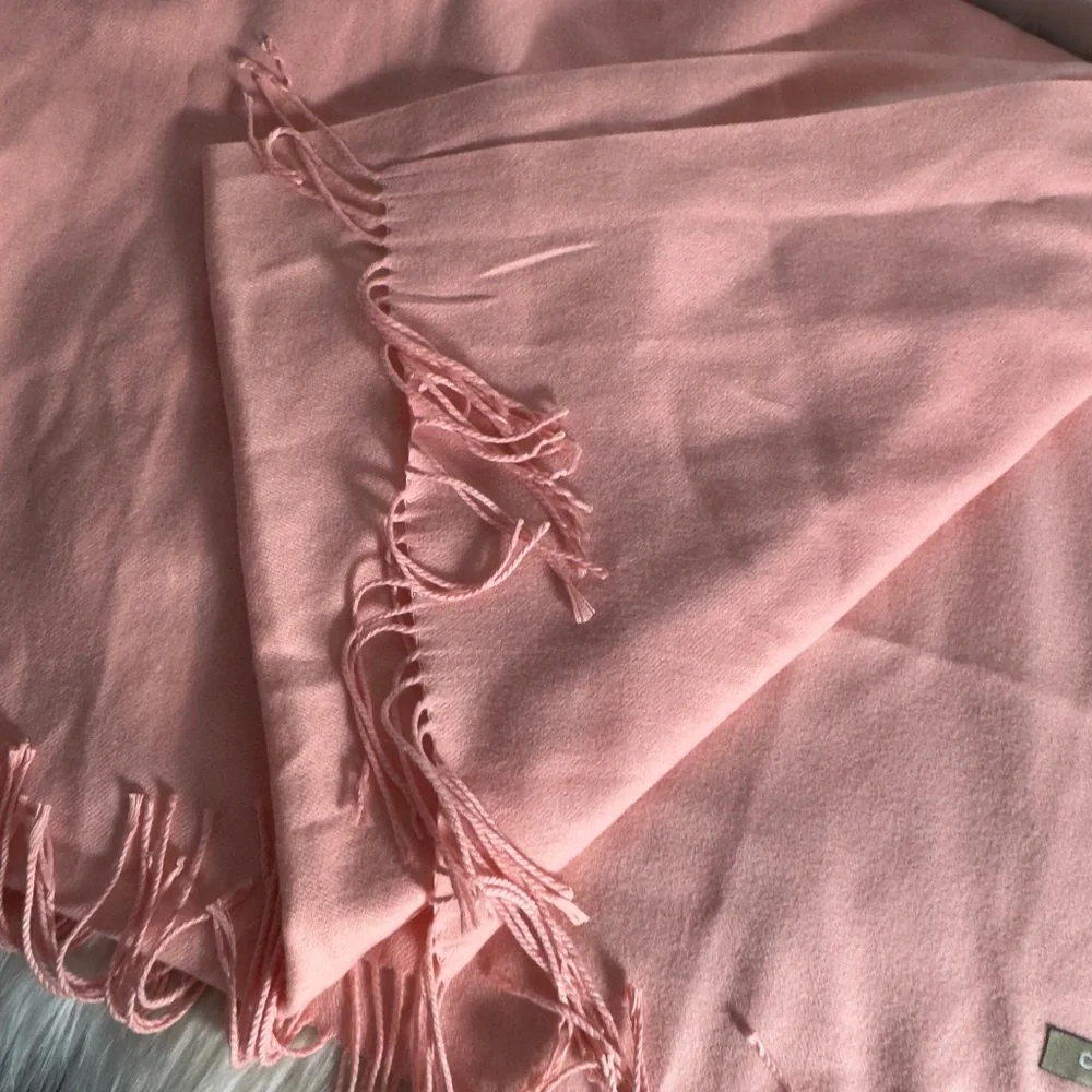 Petal‎ Pink Rectangle Vegan Cashmere Sustainable Fringed Scarf NWOT
